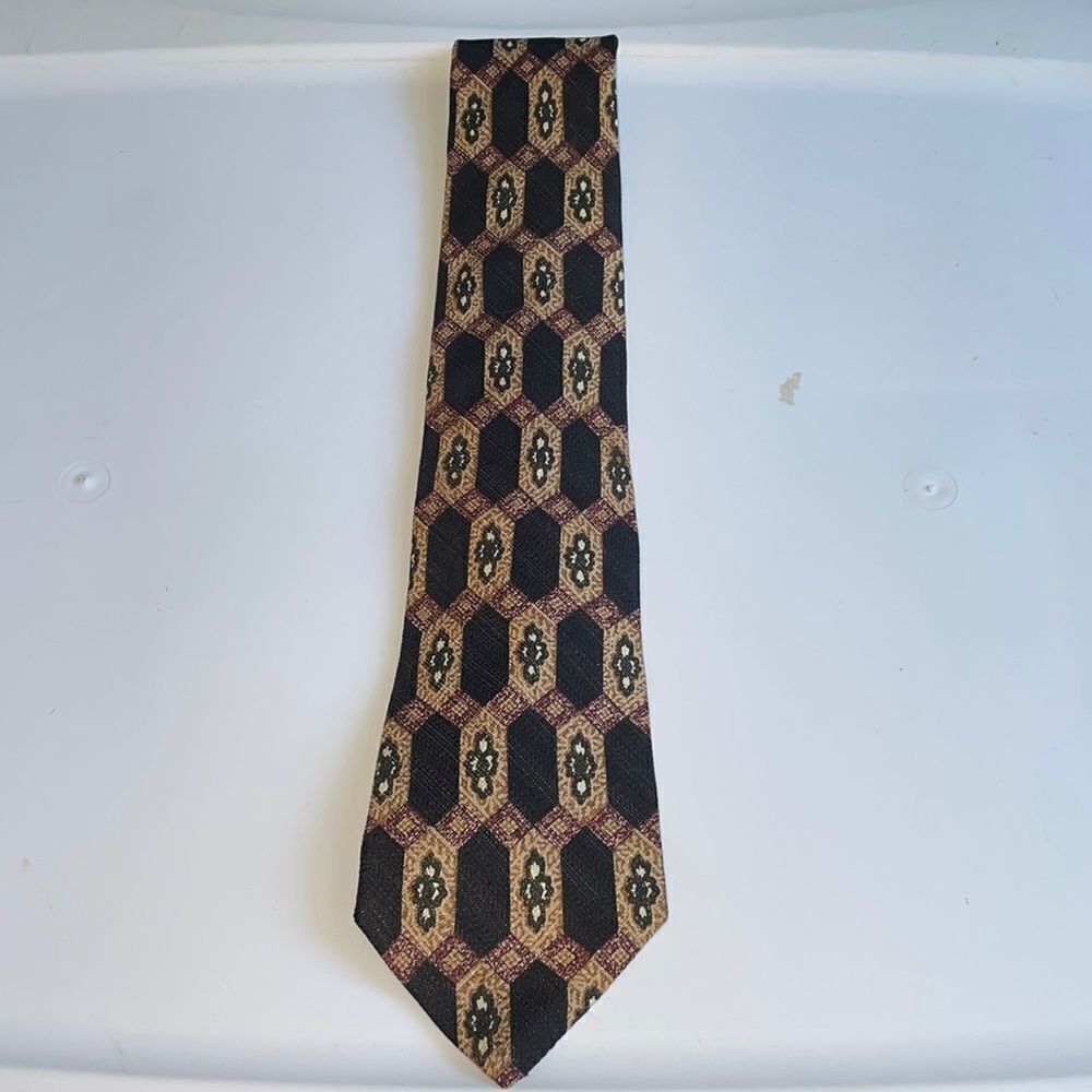 Vtg 70s black, tan, dark green, cream & maroon silk tie